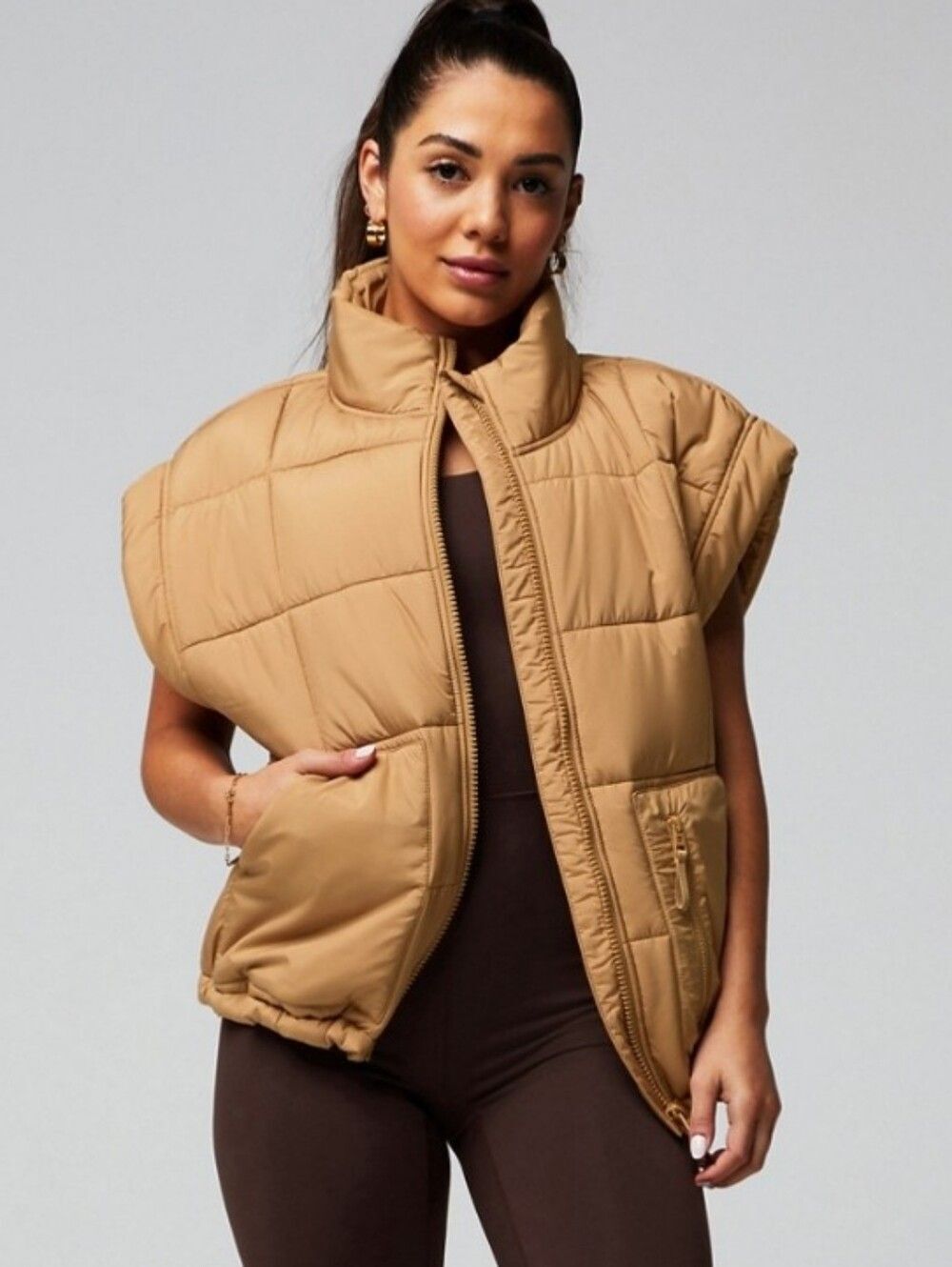 Fabletics. Camel/Tan Quilted Puffer Vest. Size XL. NWOT